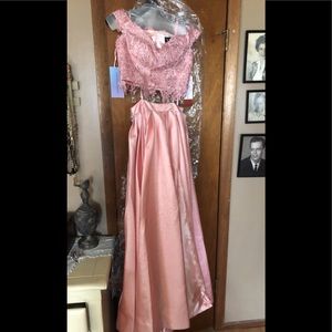 Dave & Johnny prom dress